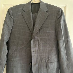 Canali Suit 38R excellent condition dark gray window panel with pleated pants